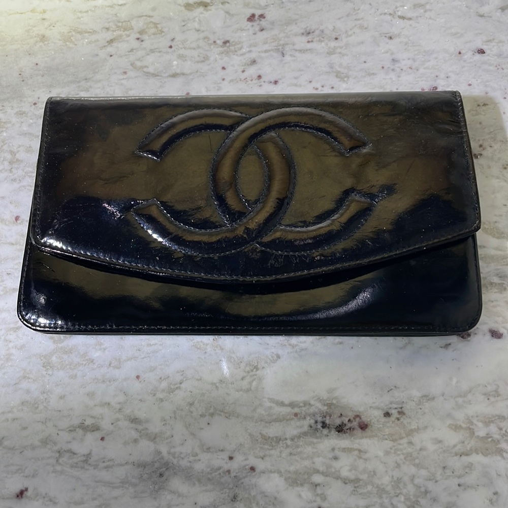 Chanel patent leather wallet